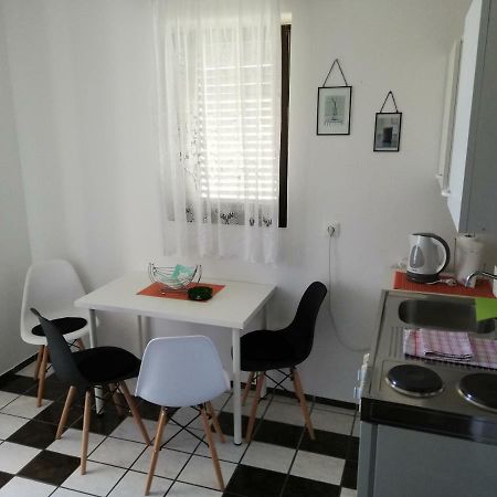 Apartmani Laura تروغير المظهر الخارجي الصورة