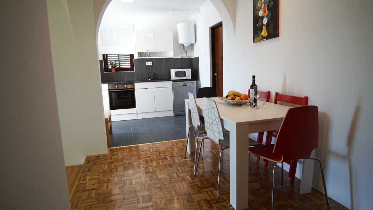 Apartmani Laura تروغير المظهر الخارجي الصورة