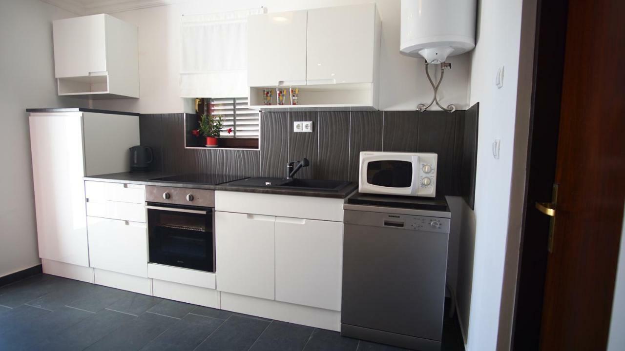 Apartmani Laura تروغير المظهر الخارجي الصورة