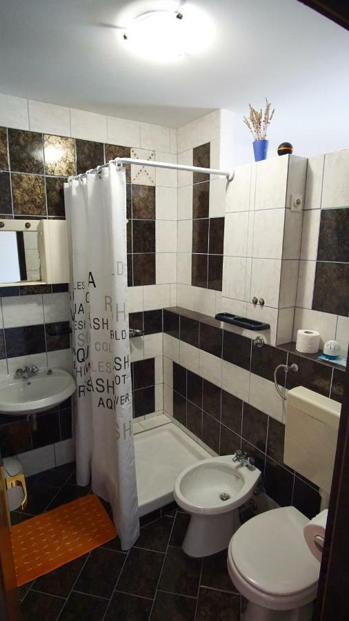 Apartmani Laura تروغير المظهر الخارجي الصورة